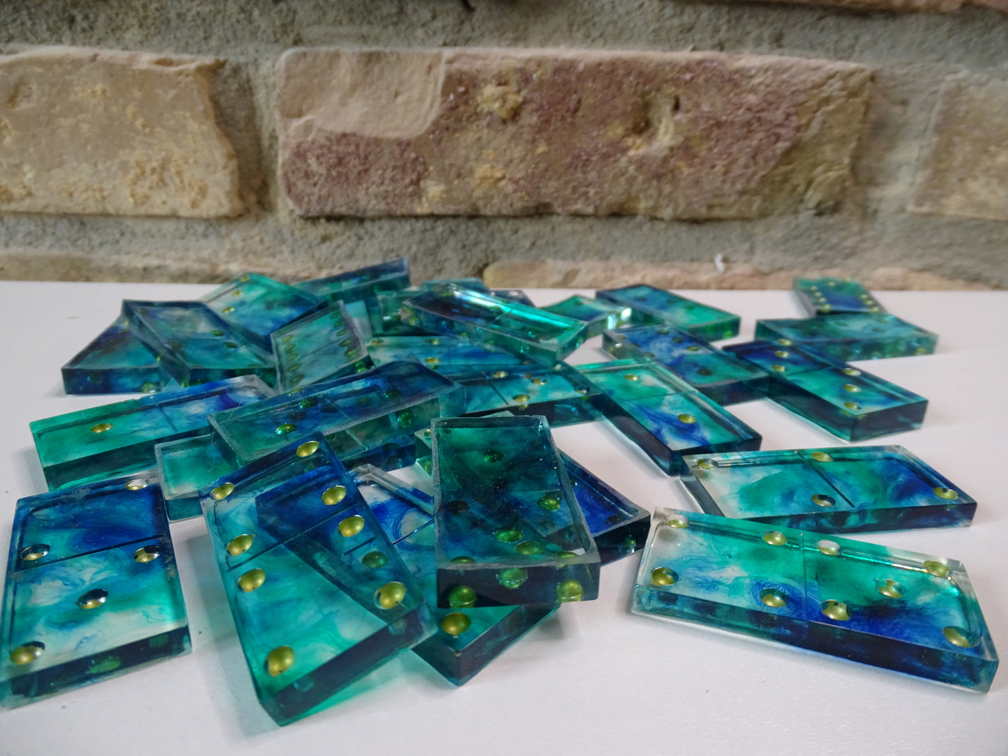 Domino Familienspiel - Legespiel in deiner Wunschfarbe