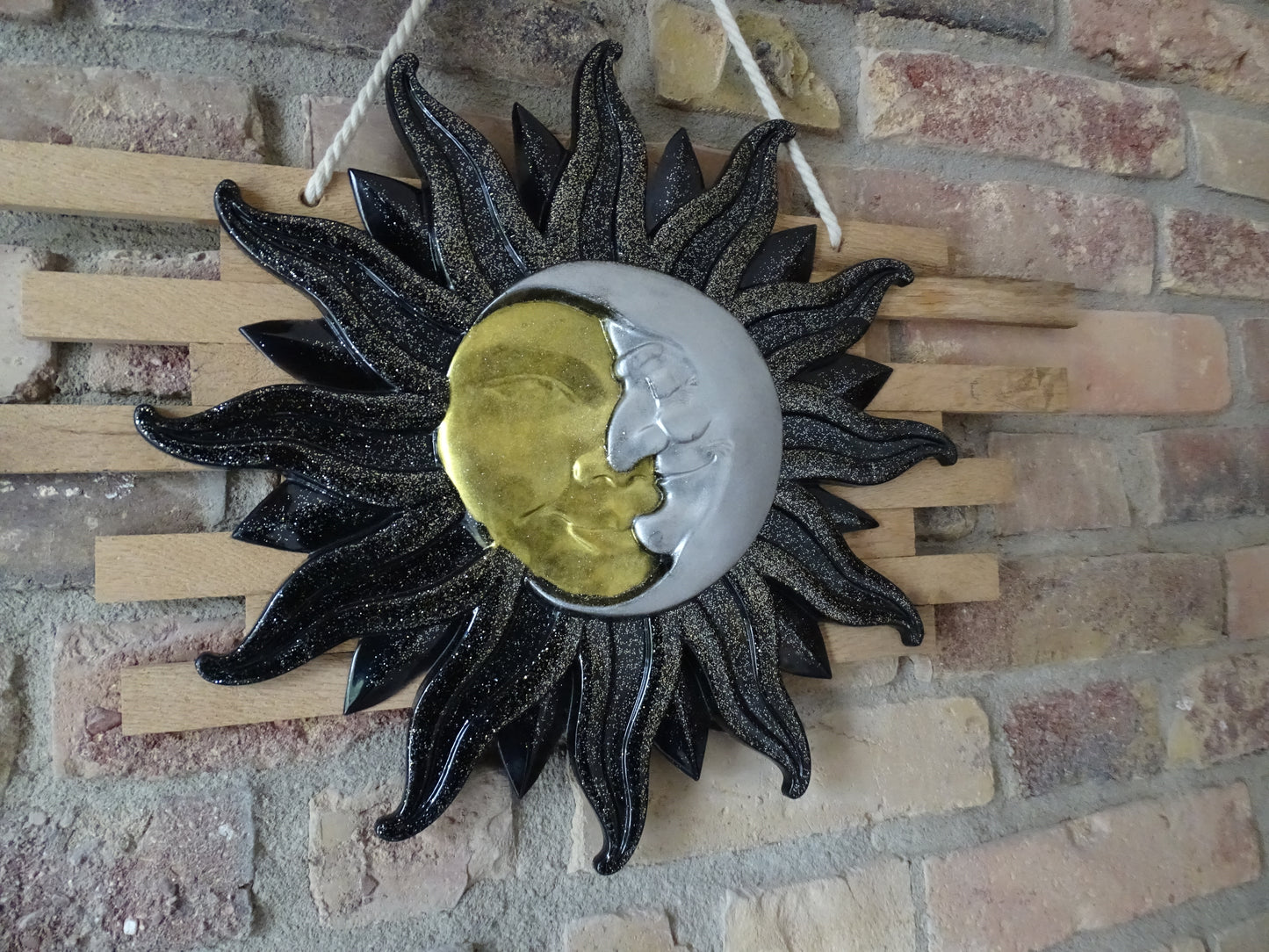 Sun and moon decoration, resin on wood | Handmade | Unique wall decoration