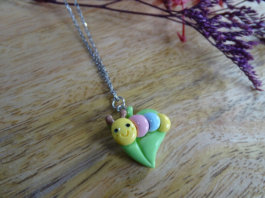 Halskette Ruby die Raupe