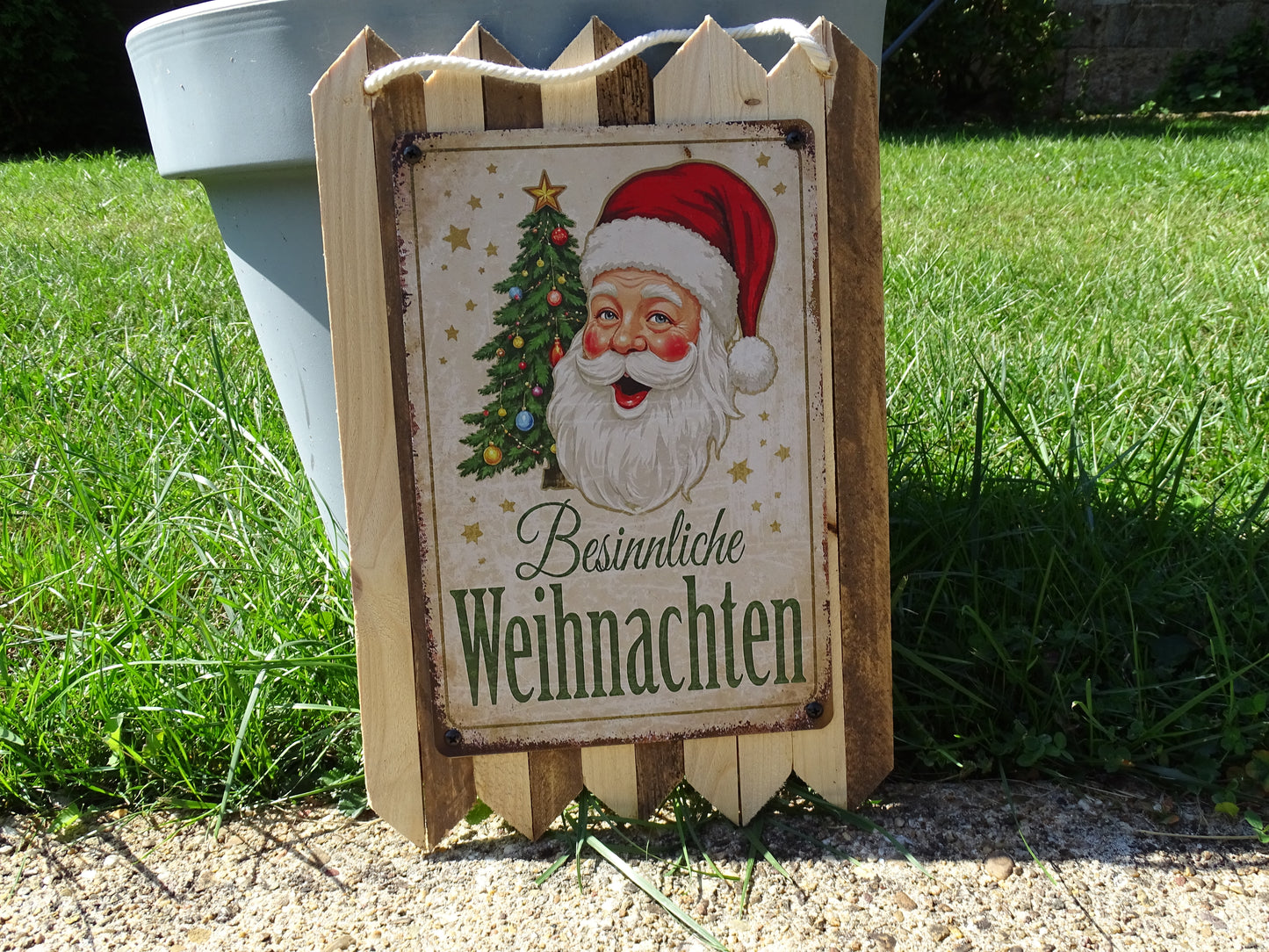 Blechschild auf echtem Altholz – Motiv „Besinnliche Weihnachten