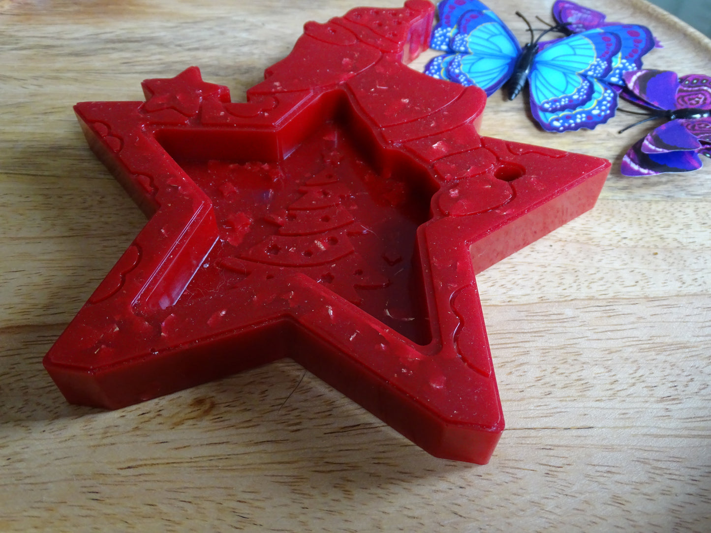 Weihnachtsbaum trifft Santa Claus Handgemachte Deko Figuren aus Epoxidharz – Einzigartige Unikate