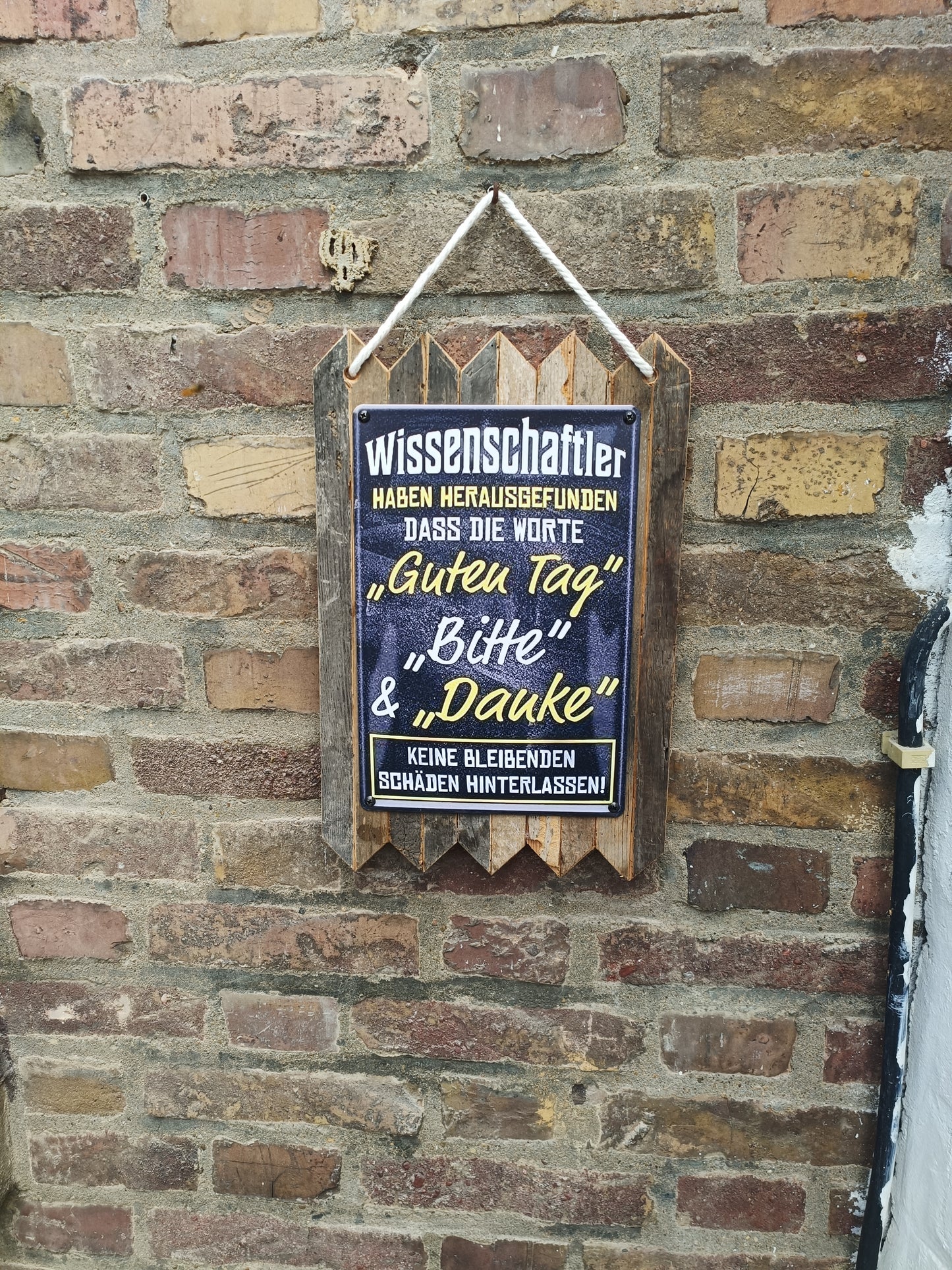 Blechschild " Wissenschaftler haben Herausgefunden das die Worte " Handgefertigt auf Altholz