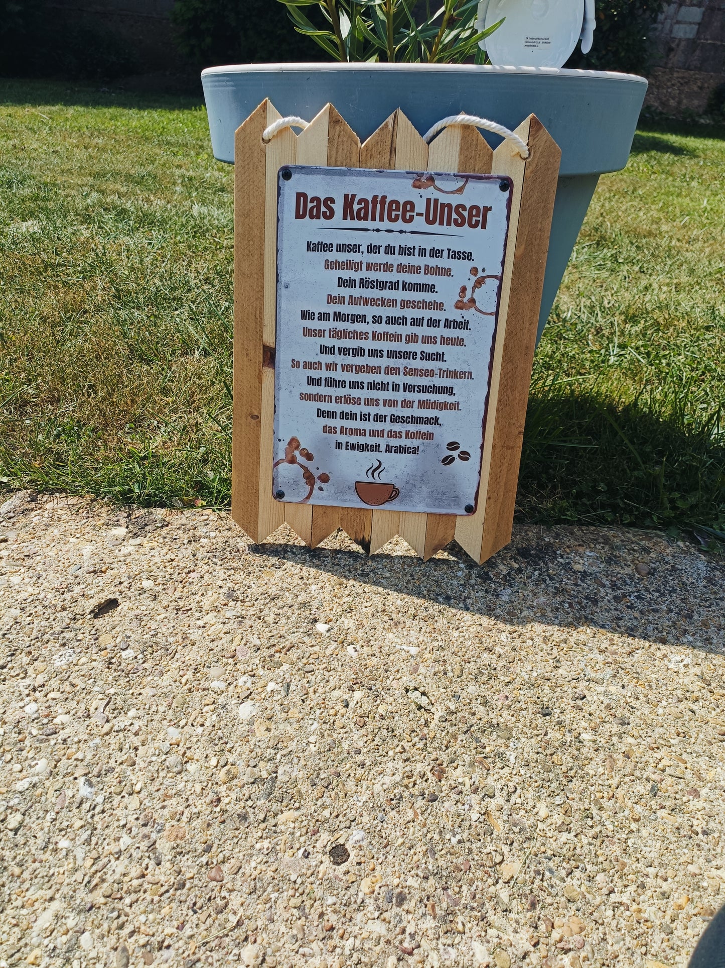 Blechschild „Kaffee Unser, das Ultimative Deko Schild für Kaffee Liebhaber, auf Altholz