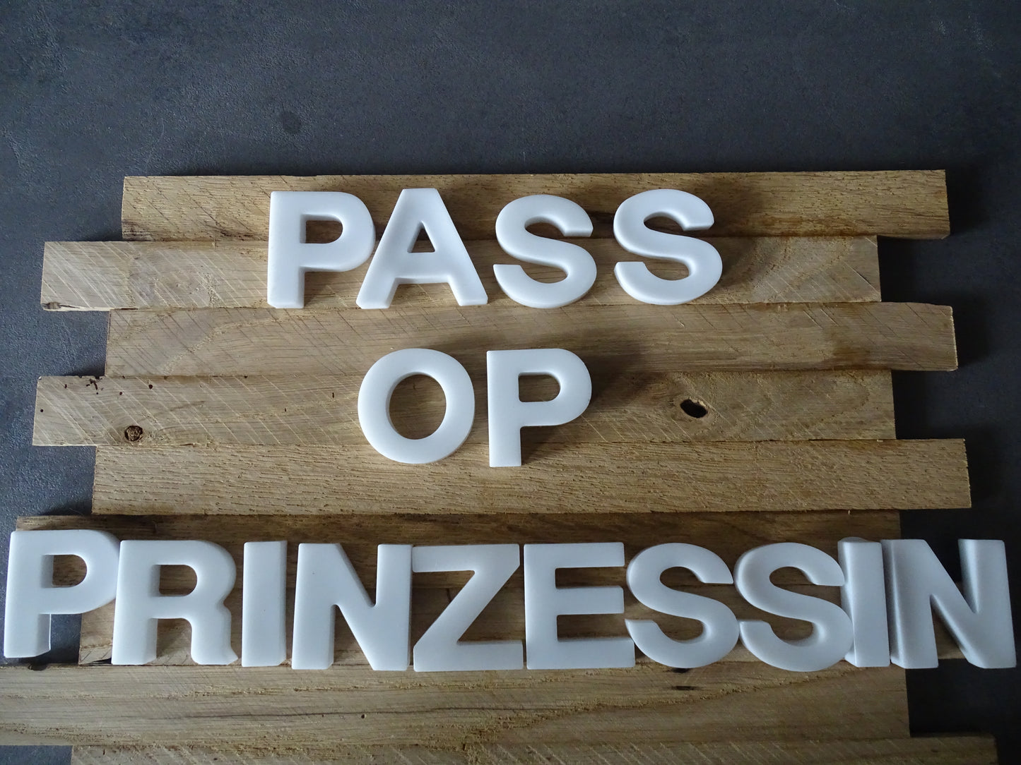 Pass op Prinzessin - Karnevals Dekoration - Resin trifft Holz