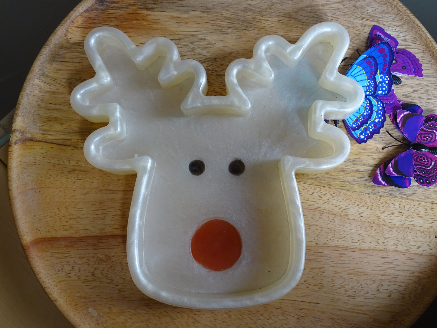 Rentier Teller aus Epoxidharz – Handgemacht