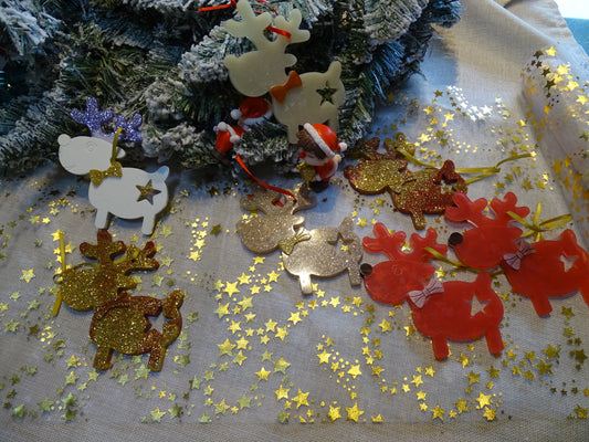 Großer Rentier-Baumschmuck – Weihnachtsanhänger in Gold, Silber, Rot & Champagner-Beige und weiß-lila