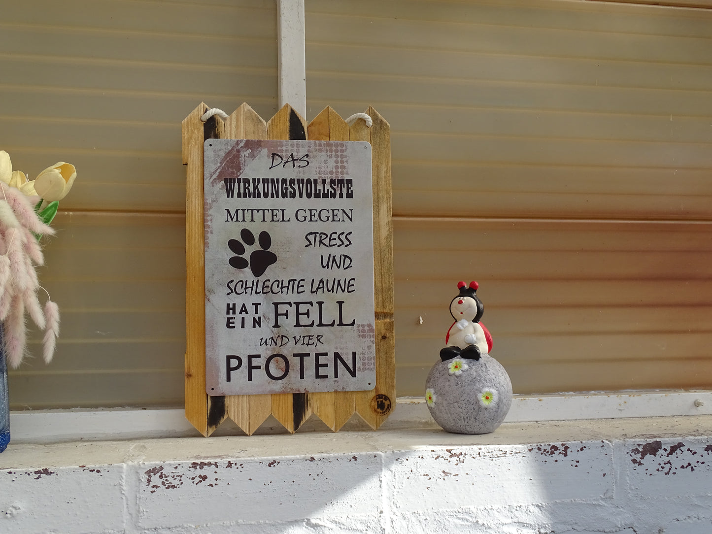 Schild für Hundeliebhaber – Blechschild mit Spruch auf Altholz – Geschenk für Hundebesitzer & Tierfreunde