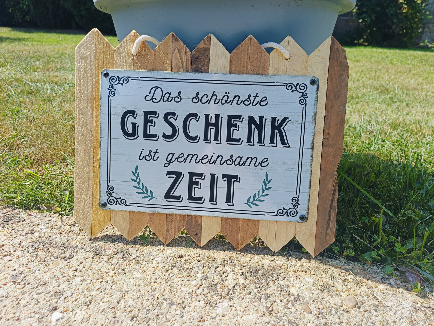 Blechschild  „Das schönste Geschenk ist gemeinsame Zeit, auf Altholz